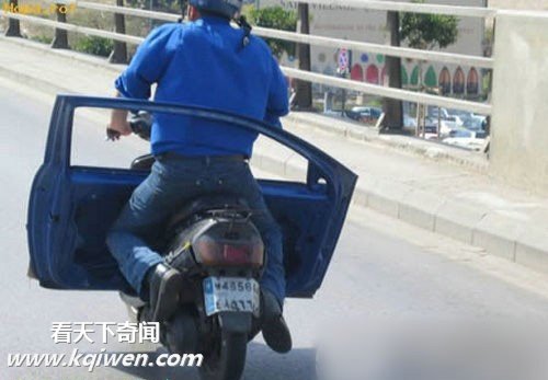 搜罗各地的摩托车强人 让人笑抽了(组图)
